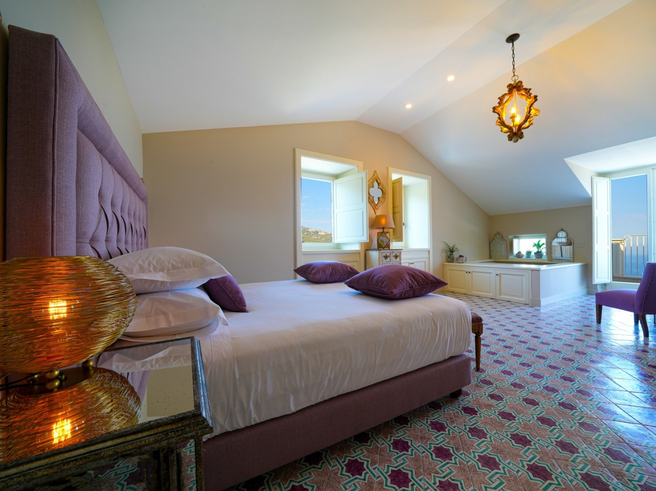 SORRENTO LUXURY S.R.L