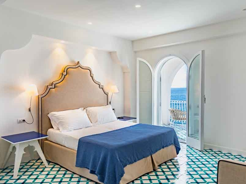 SORRENTO LUXURY S.R.L