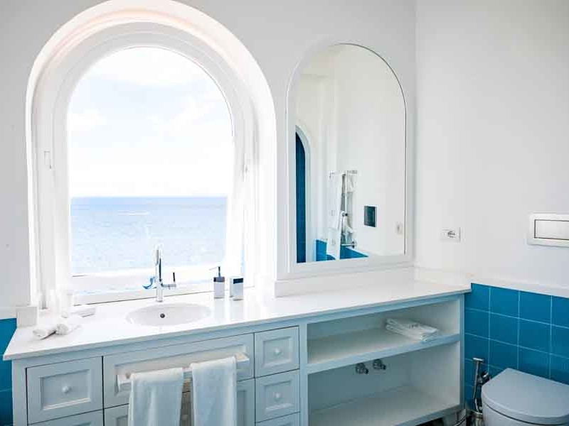 SORRENTO LUXURY S.R.L