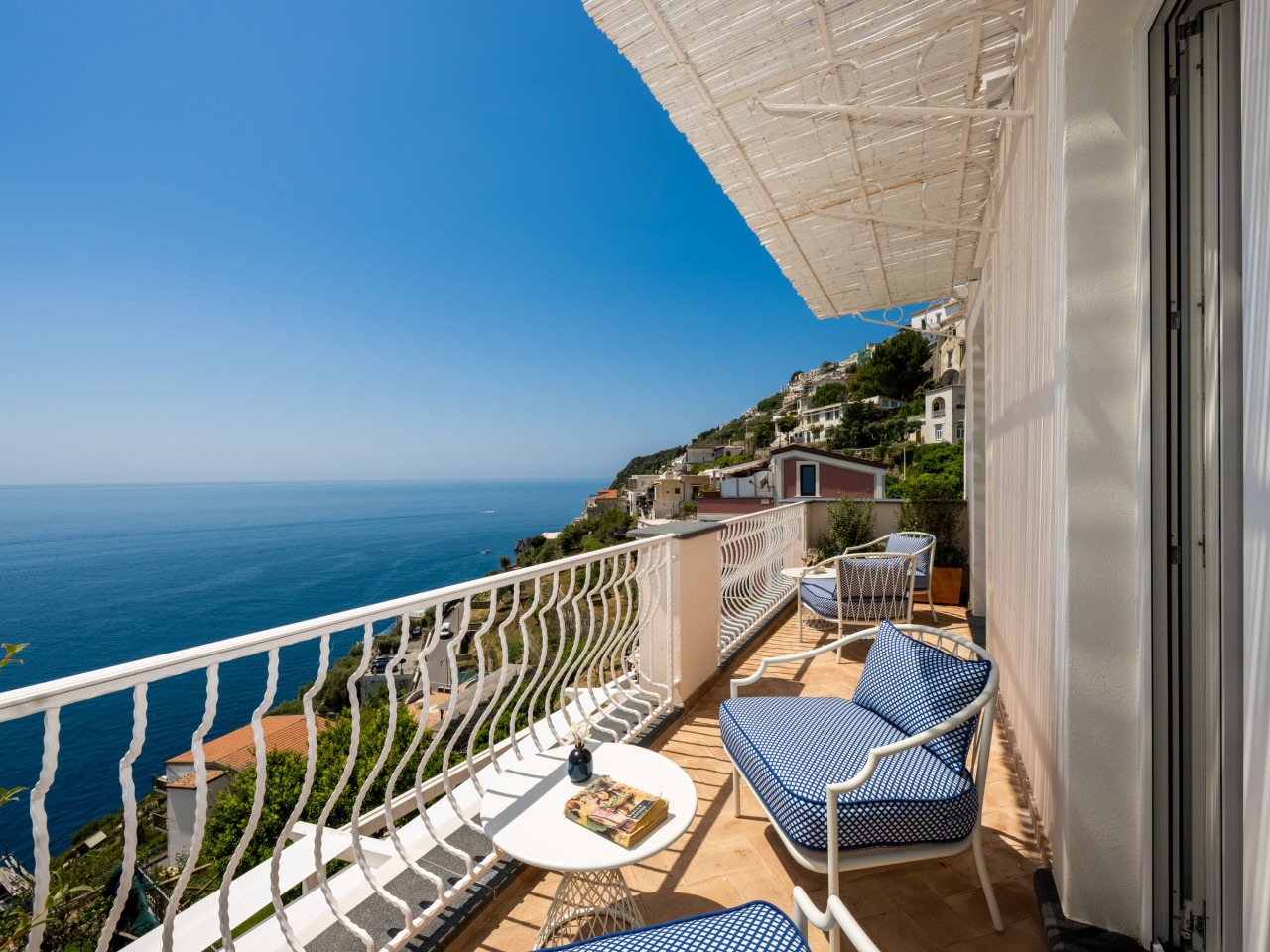 SORRENTO LUXURY S.R.L
