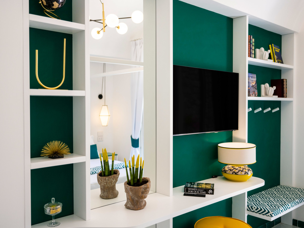 SORRENTO LUXURY S.R.L