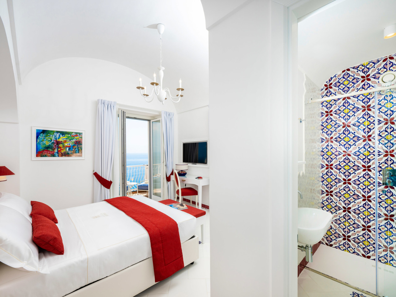 SORRENTO LUXURY S.R.L