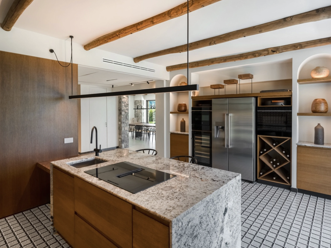 SORRENTO LUXURY S.R.L