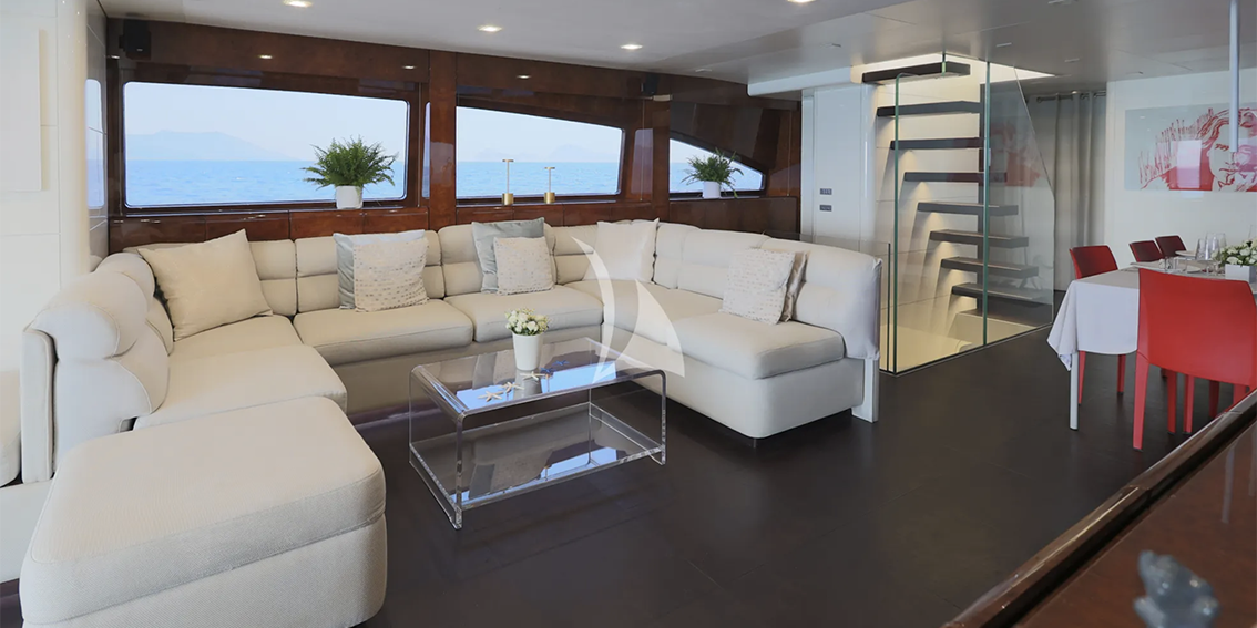 SORRENTO LUXURY S.R.L