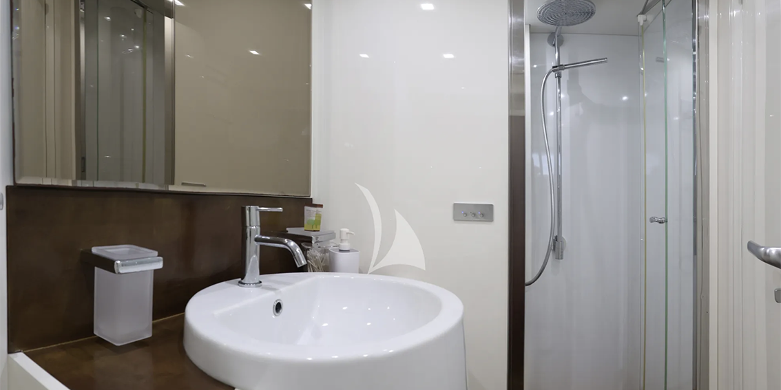 SORRENTO LUXURY S.R.L