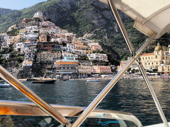 SORRENTO LUXURY S.R.L