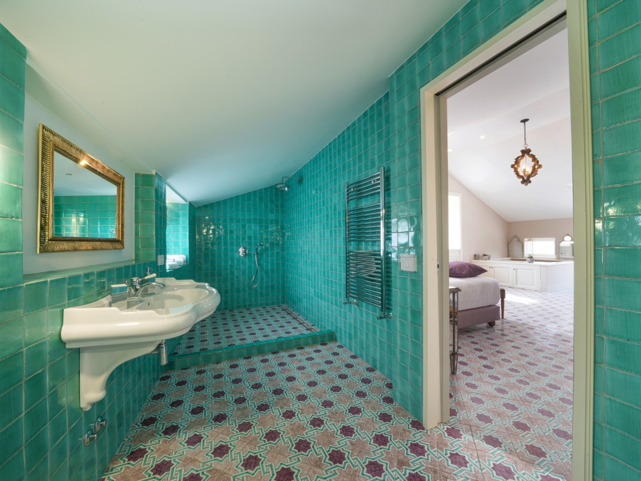 SORRENTO LUXURY S.R.L