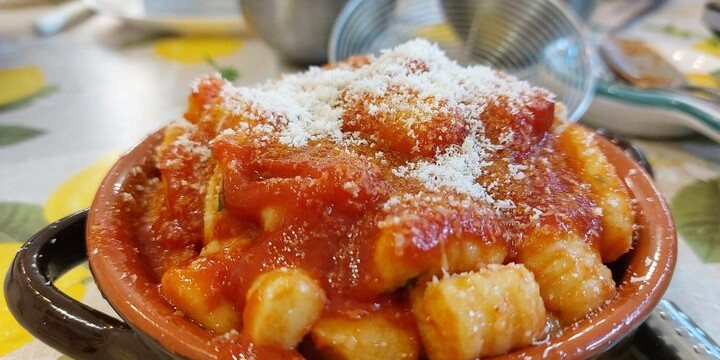 SORRENTO LUXURY S.R.L